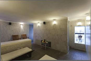 Hotel Ros Tower